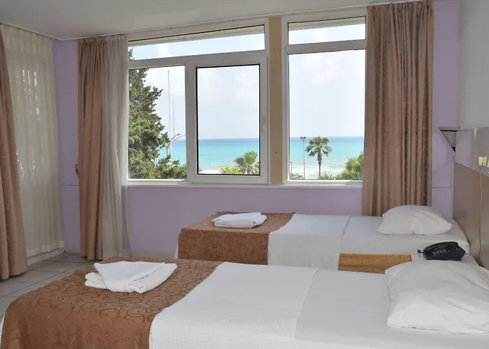 Готель Resitalya Аланія