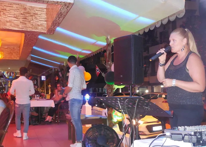 Resitalya מלון 2*